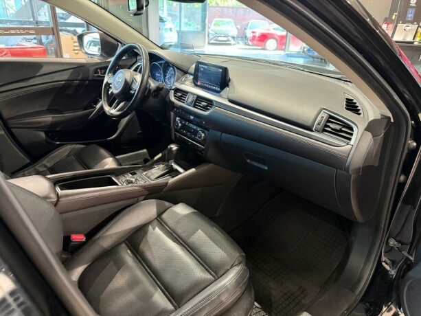 mazda-6-diesel-2018-big-17