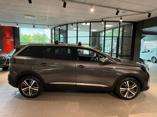 peugeot-5008-diesel-2021-big-9