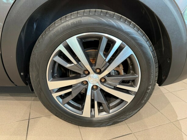 peugeot-5008-diesel-2021-big-28