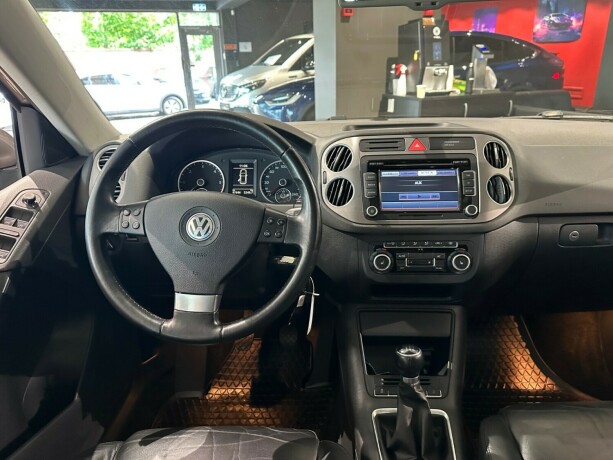 volkswagen-tiguan-diesel-2010-big-16