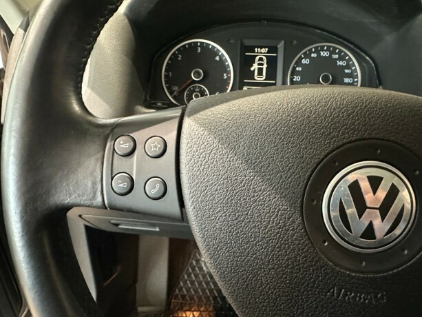 volkswagen-tiguan-diesel-2010-big-25