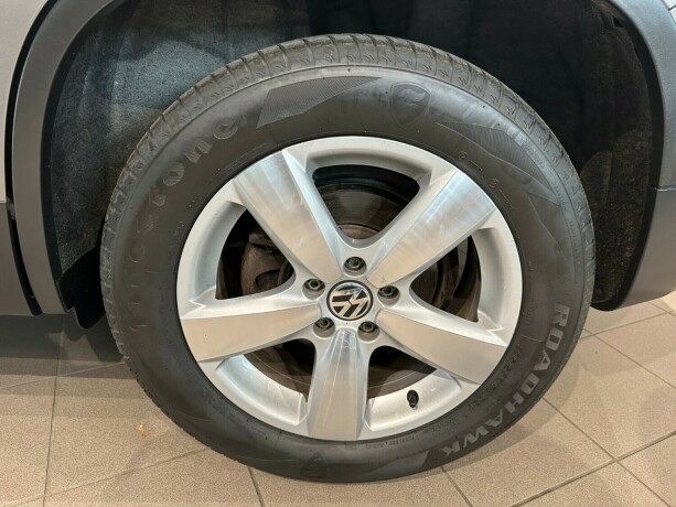 volkswagen-tiguan-diesel-2010-big-29