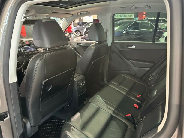 volkswagen-tiguan-diesel-2010-big-12