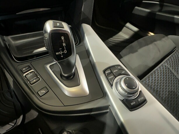 bmw-3-serie-bensin-2013-big-16