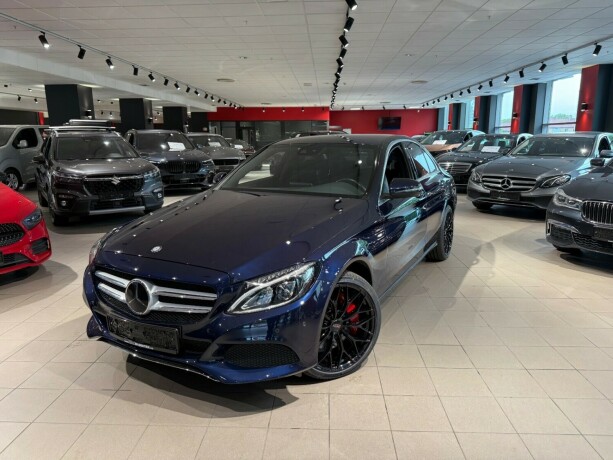 mercedes-benz-c-klasse-elektrisitetbensin-2017-big-0