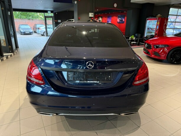 mercedes-benz-c-klasse-elektrisitetbensin-2017-big-5