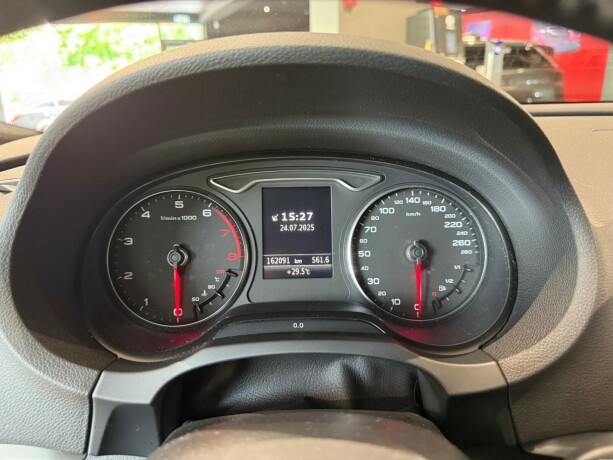 audi-a3-bensin-2013-big-22