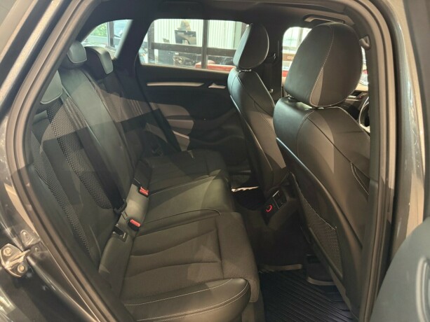 audi-a3-bensin-2013-big-16