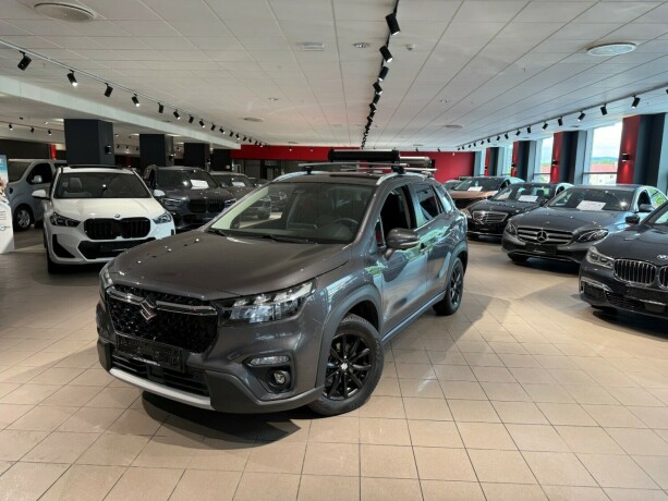 suzuki-sx4-s-cross-elektrisitetbensin-2024-big-0