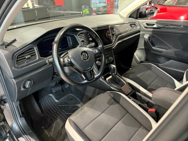 volkswagen-t-roc-bensin-2018-big-10