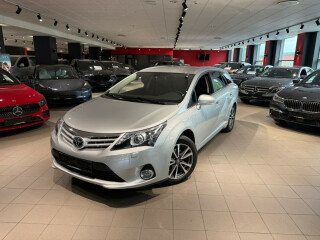 Toyota | Avensis | Bensin | 2014