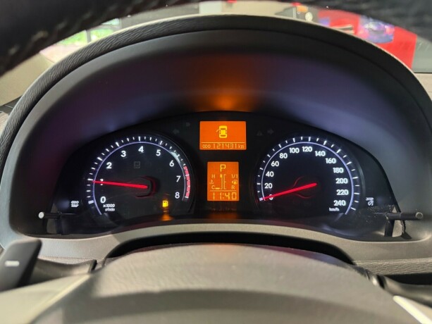 toyota-avensis-bensin-2014-big-20