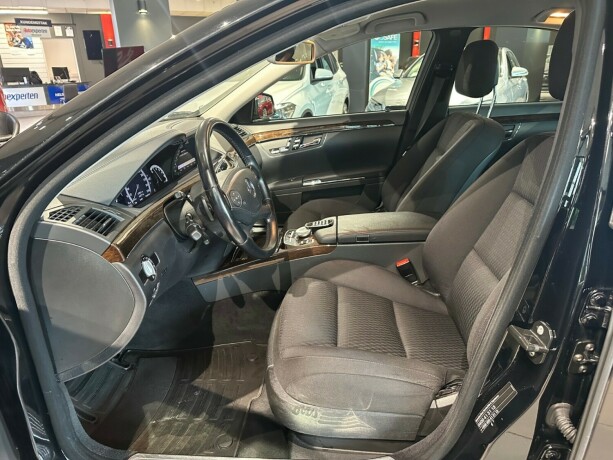 mercedes-benz-s-klasse-diesel-2011-big-11