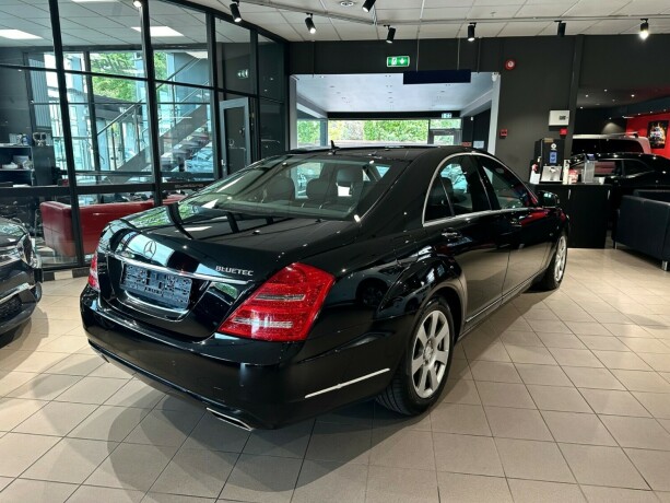 mercedes-benz-s-klasse-diesel-2011-big-8