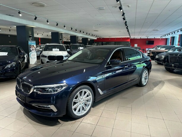 bmw-5-serie-elektrisitetbensin-2017-big-3