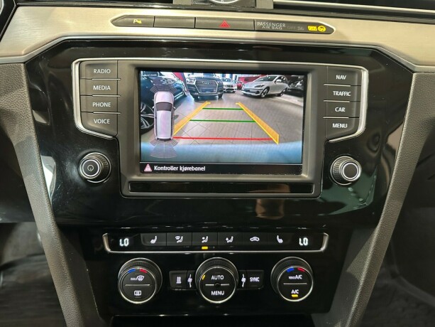 volkswagen-passat-diesel-2017-big-19