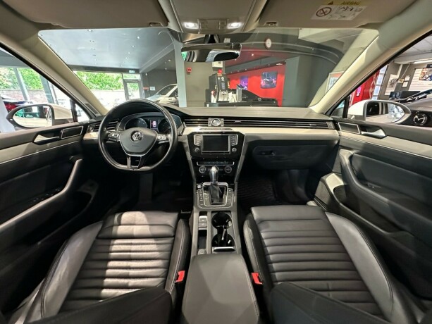 volkswagen-passat-diesel-2017-big-10