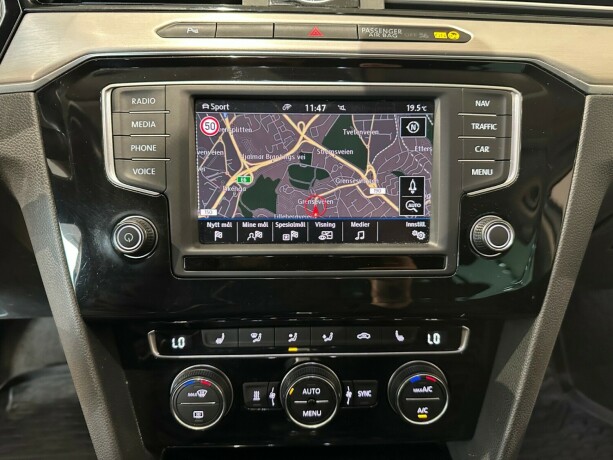 volkswagen-passat-diesel-2017-big-20