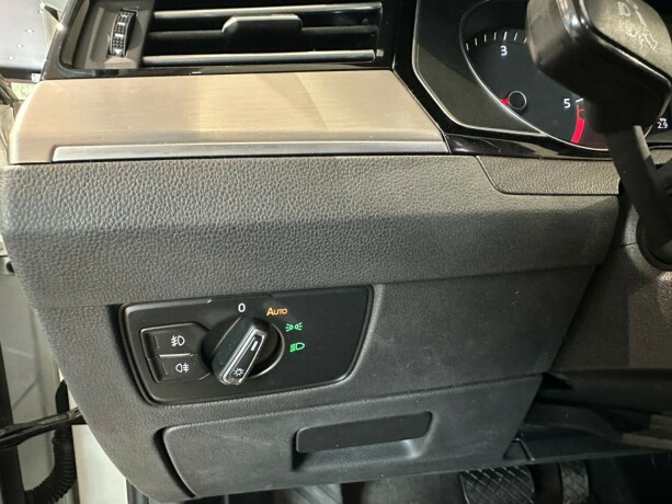 volkswagen-passat-diesel-2017-big-27