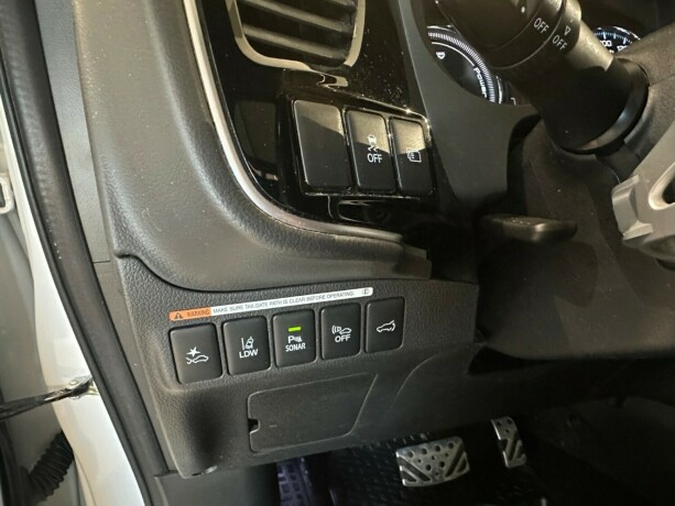 mitsubishi-outlander-elektrisitetbensin-2018-big-26