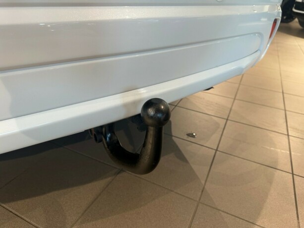 mitsubishi-outlander-elektrisitetbensin-2018-big-33