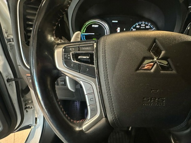 mitsubishi-outlander-elektrisitetbensin-2018-big-27