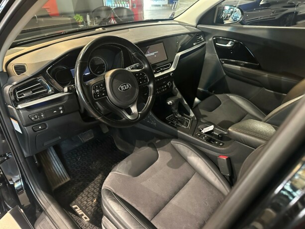 kia-niro-elektrisitetbensin-2020-big-10
