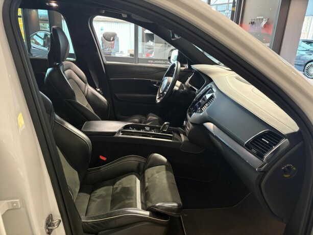 volvo-xc-90-elektrisitetbensin-2020-big-20