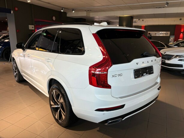 volvo-xc-90-elektrisitetbensin-2020-big-4