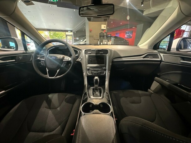 ford-mondeo-diesel-2017-big-11