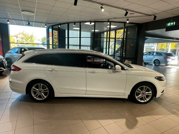 ford-mondeo-diesel-2017-big-5