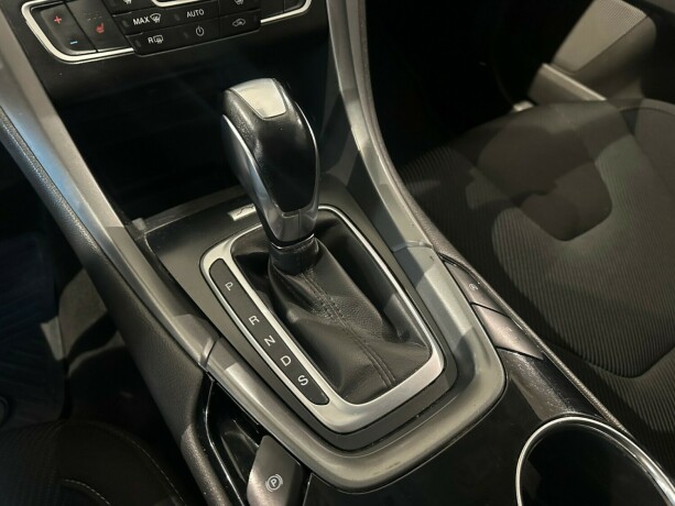 ford-mondeo-diesel-2017-big-17