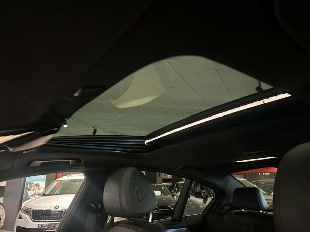 bmw-5-serie-elektrisitetbensin-2019-big-33