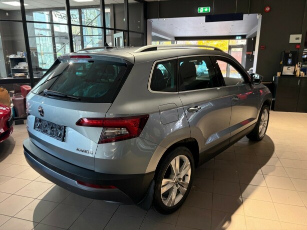 skoda-karoq-diesel-2018-big-7