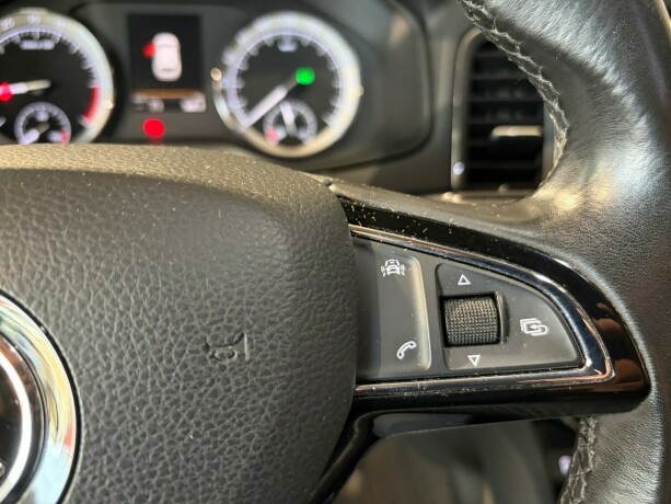 skoda-karoq-diesel-2018-big-24