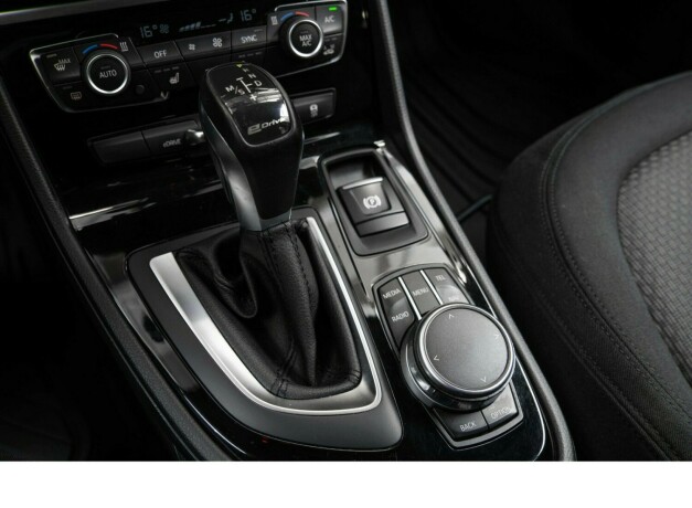 bmw-2-serie-elektrisitetbensin-2017-big-13