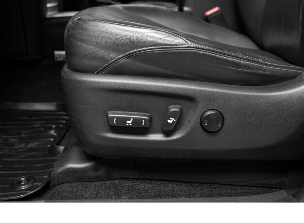 toyota-land-cruiser-diesel-2018-big-25