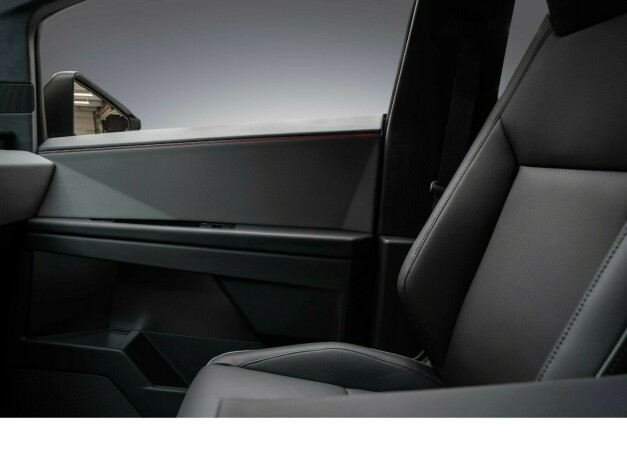 tesla-cybertruck-elektrisitet-2024-big-38