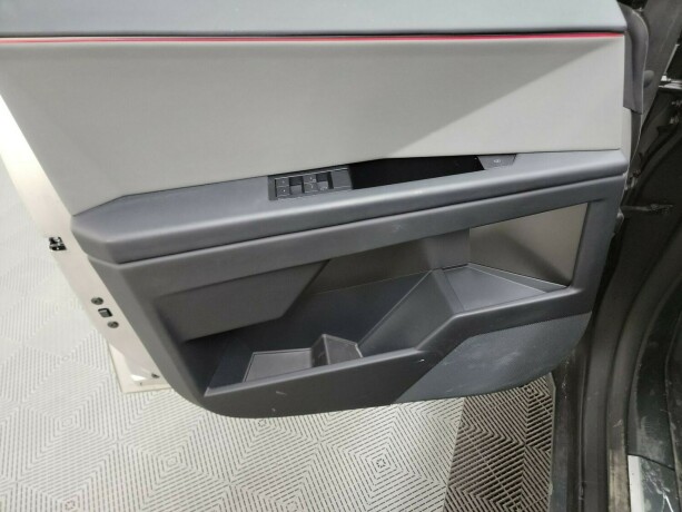 tesla-cybertruck-elektrisitet-2024-big-26