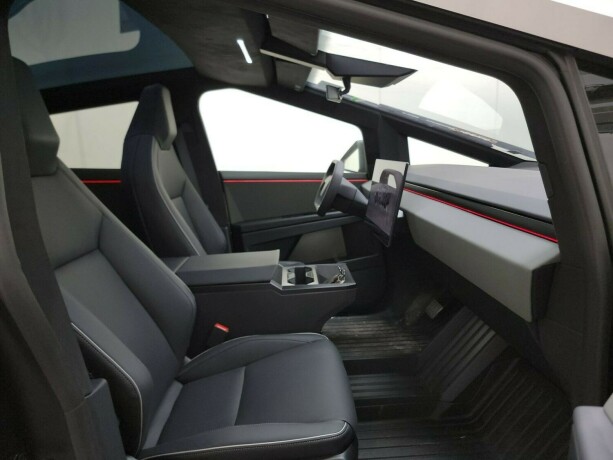 tesla-cybertruck-elektrisitet-2024-big-23