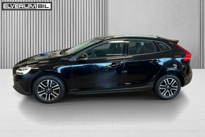 volvo-v40-cross-country-bensin-2019-big-12