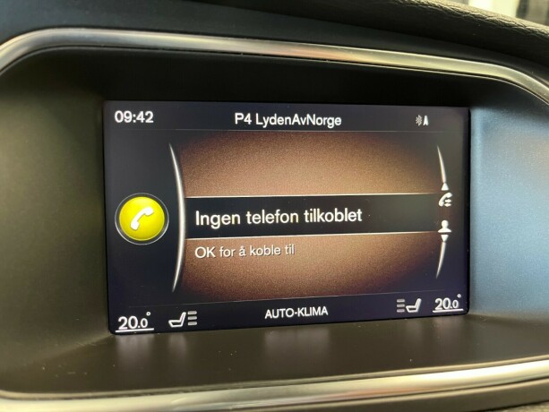 volvo-v40-cross-country-bensin-2019-big-33