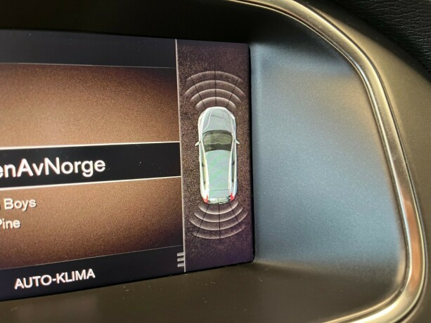 volvo-v40-cross-country-bensin-2019-big-32