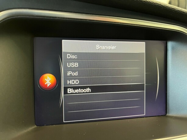 volvo-v40-cross-country-bensin-2019-big-35