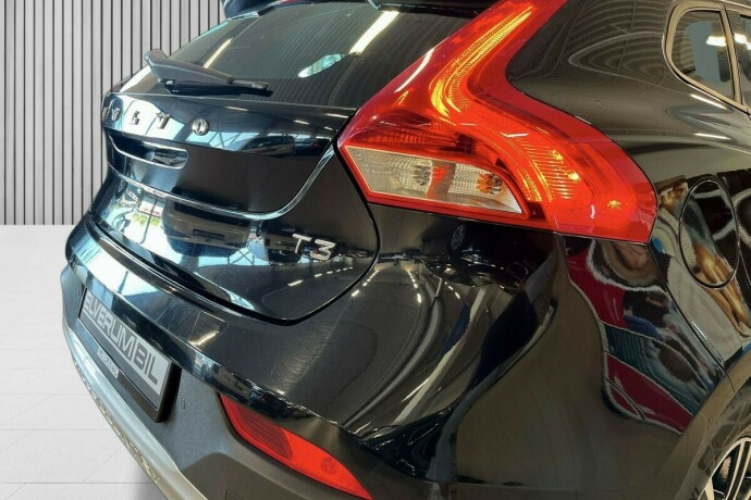 volvo-v40-cross-country-bensin-2019-big-7