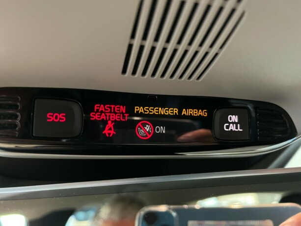 volvo-v40-cross-country-bensin-2019-big-36