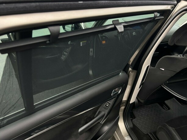 citroen-c4-picasso-diesel-2008-big-24