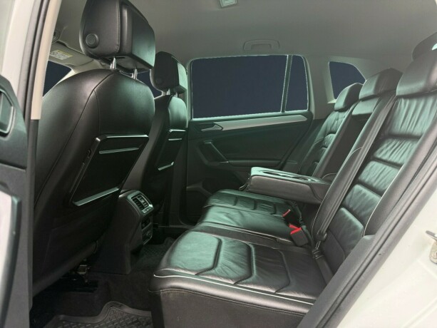 volkswagen-tiguan-bensin-2016-big-9