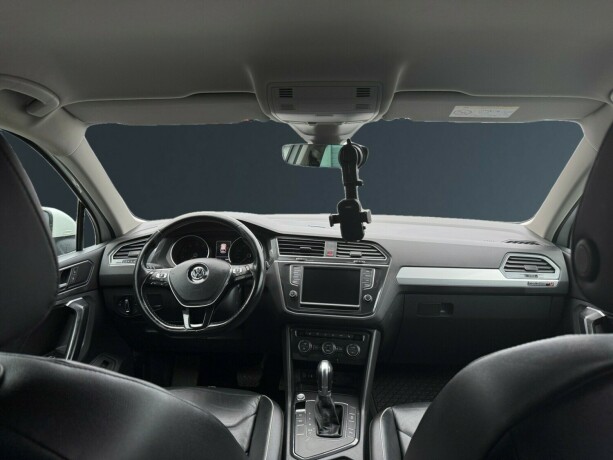 volkswagen-tiguan-bensin-2016-big-12