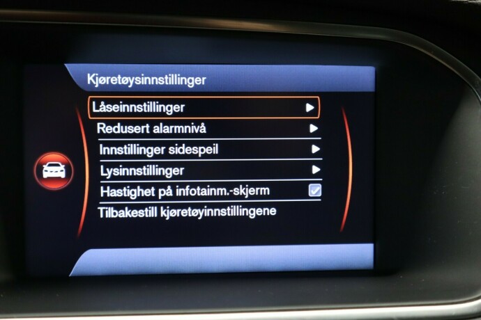 volvo-v40-diesel-2014-big-55